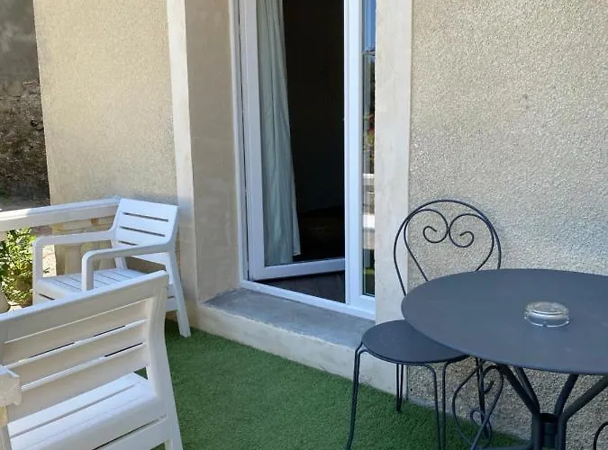 Chic Proche De La Appartamento *