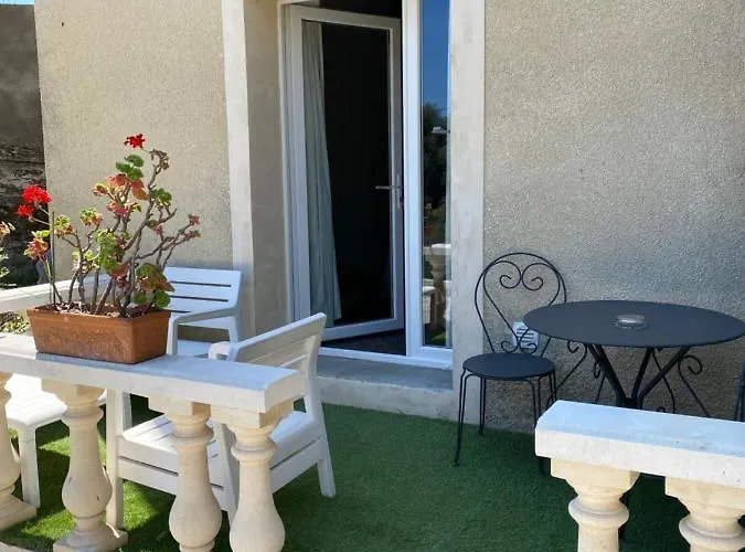 Appartamento Chic Proche De La Bastia (Corsica)